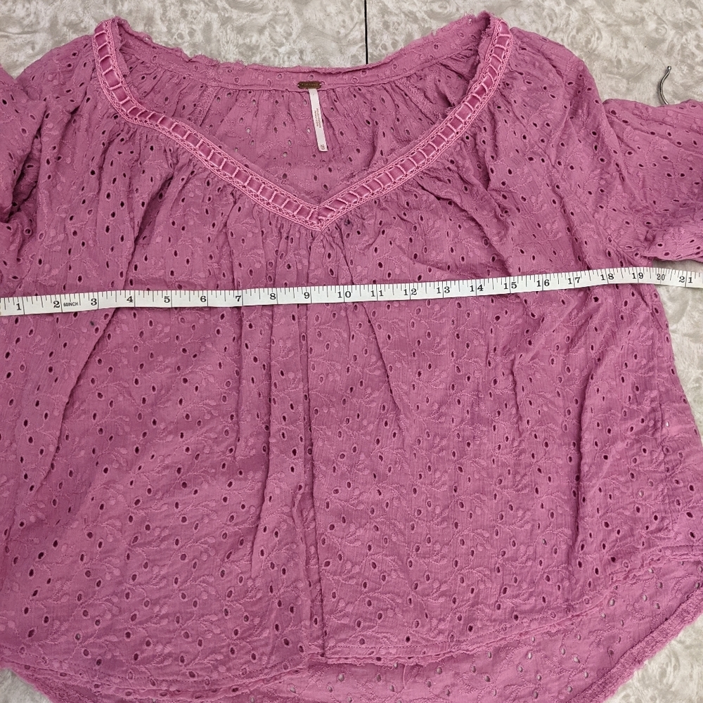 FREE People Darcy Eyelet Blouse Size XS - Picture 6 of 9